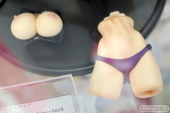 秋葉原の新作フィギュア展示の様子 49