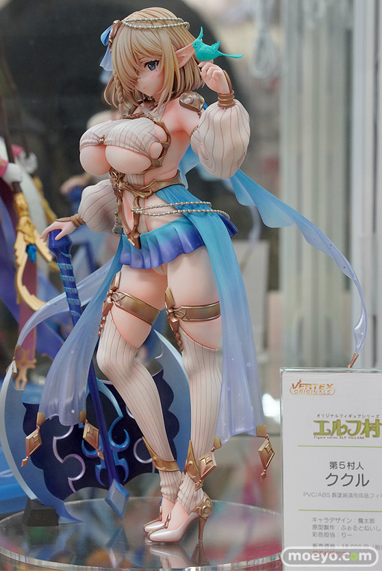 秋葉原の新作フィギュア展示の様子 2020年12月13日 05