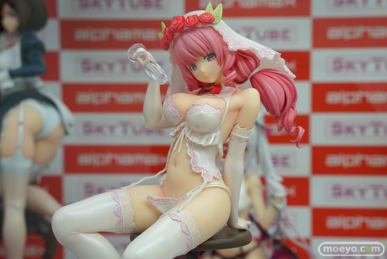 秋葉原の新作フィギュア展示の様子 2020年12月13日 17