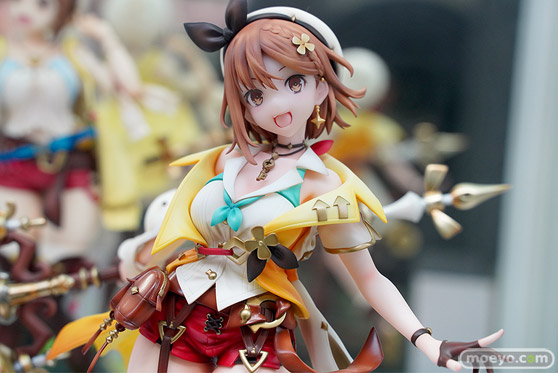 秋葉原の新作フィギュア展示の様子 2020年12月20日 12