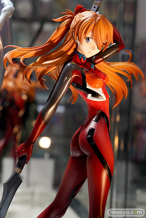 秋葉原の新作フィギュア展示の様子 2020年12月20日 16