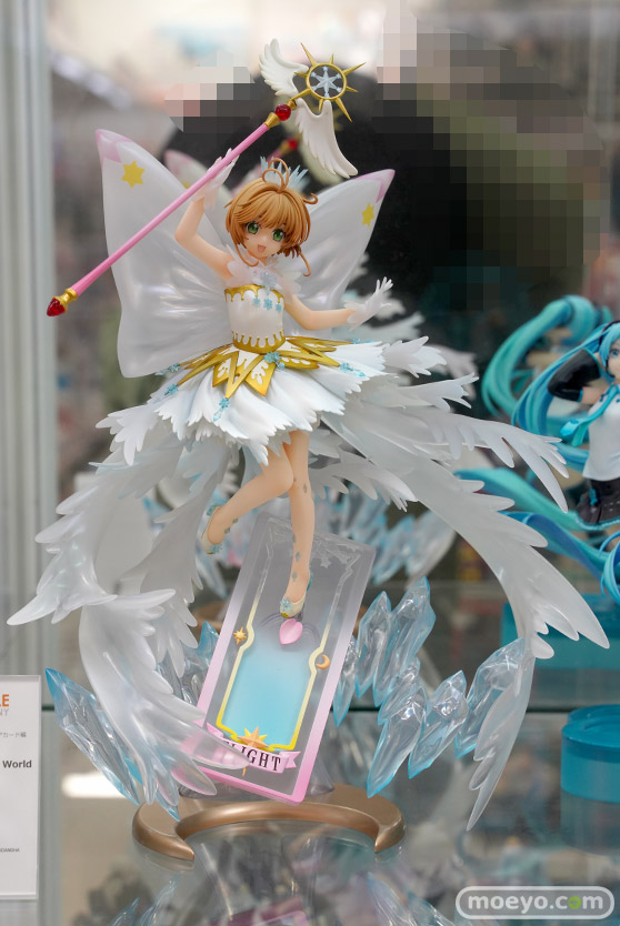 秋葉原の新作フィギュア展示の様子 19