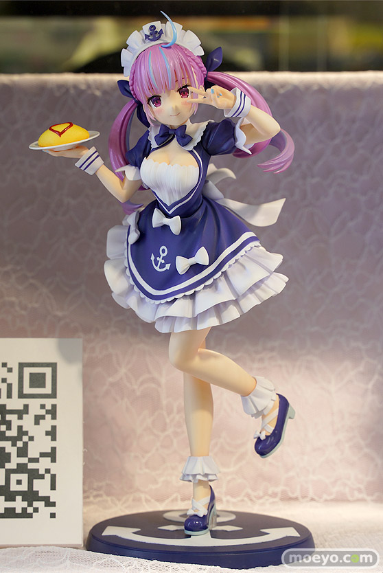 秋葉原の新作フィギュア展示の様子 09