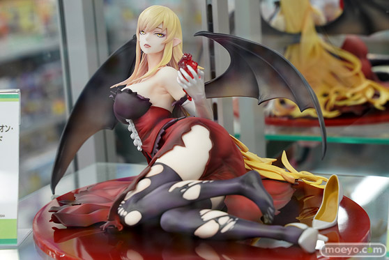 秋葉原の新作フィギュア展示の様子 27