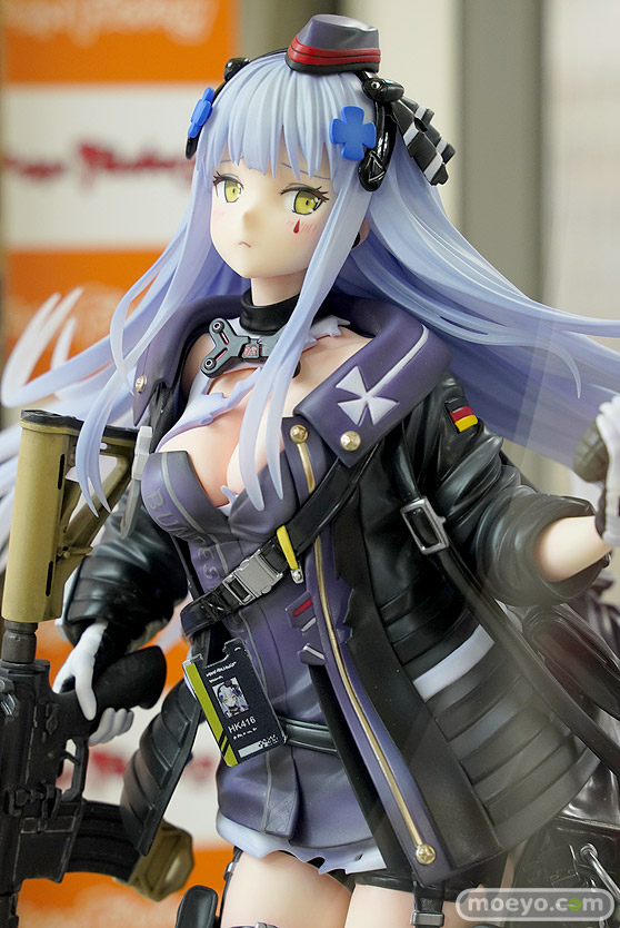 秋葉原の新作フィギュア展示の様子 31