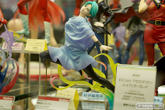 秋葉原の新作フィギュア展示の様子 34