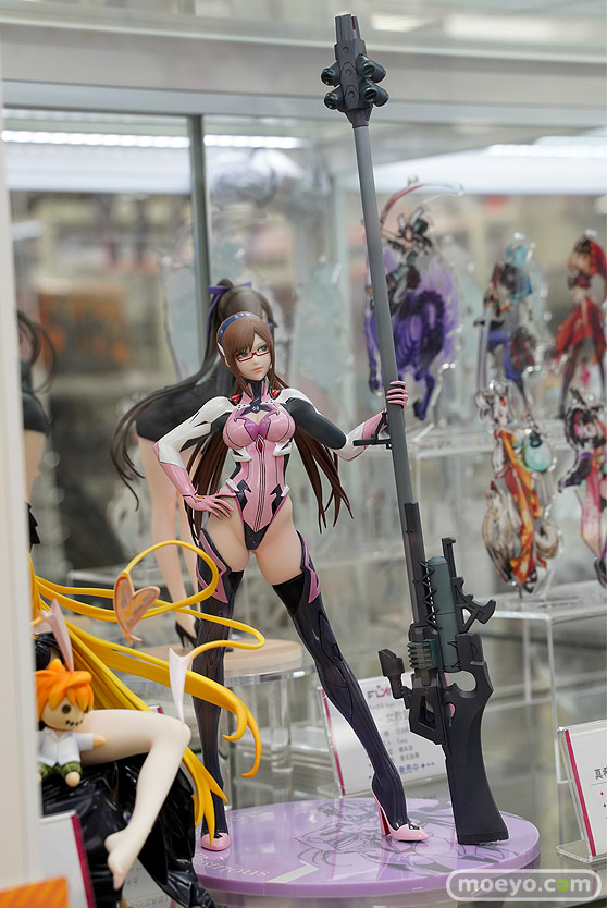 フレア ヱヴァンゲリヲン新劇場版 真希波・マリ・イラストリアス 山下しゅんや 吉沢光正 フィギュア あみあみ 02