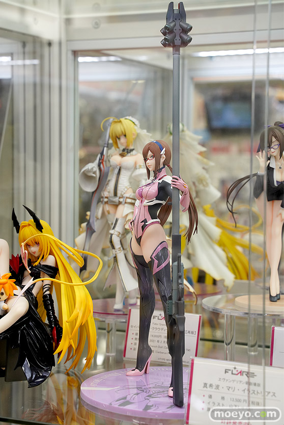 フレア ヱヴァンゲリヲン新劇場版 真希波・マリ・イラストリアス 山下しゅんや 吉沢光正 フィギュア あみあみ 03