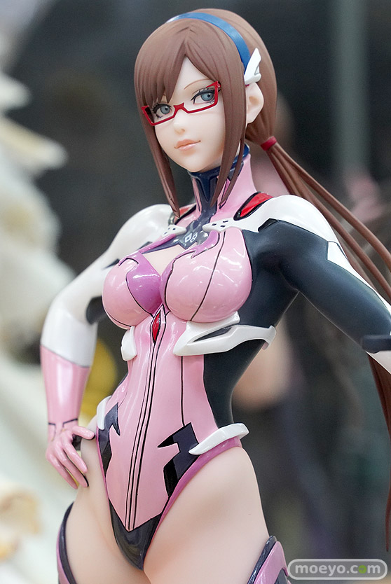 フレア ヱヴァンゲリヲン新劇場版 真希波・マリ・イラストリアス 山下しゅんや 吉沢光正 フィギュア あみあみ 05