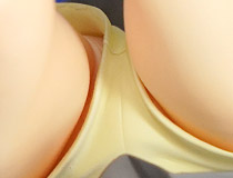 短パンの「奥」もしっかり造形！エモントイズ新作美少女フィギュア「『とある科学の超電磁砲 T』 御坂美琴」彩色サンプルがアキバで展示！