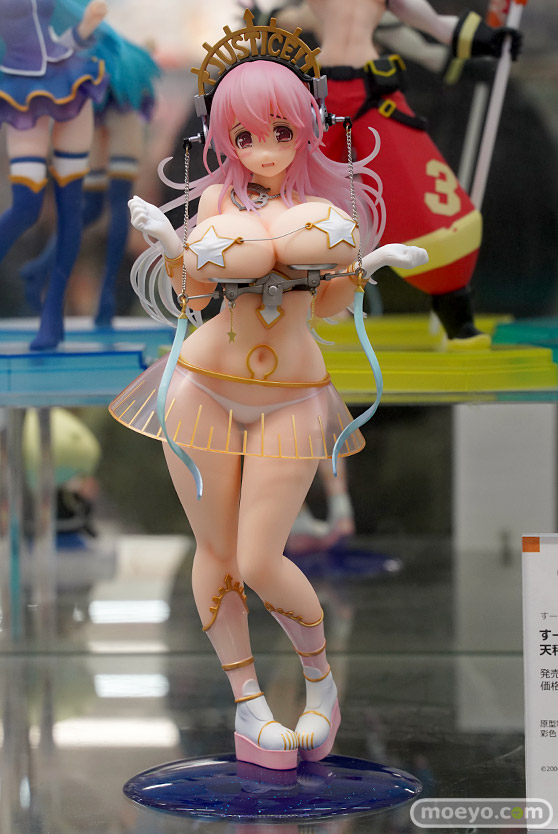 秋葉原の新作フィギュア展示の様子 2021年1月23日 01