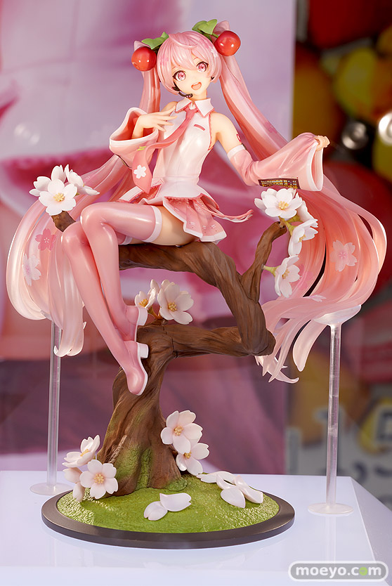 秋葉原の新作フィギュア展示の様子 2021年2月21日 17