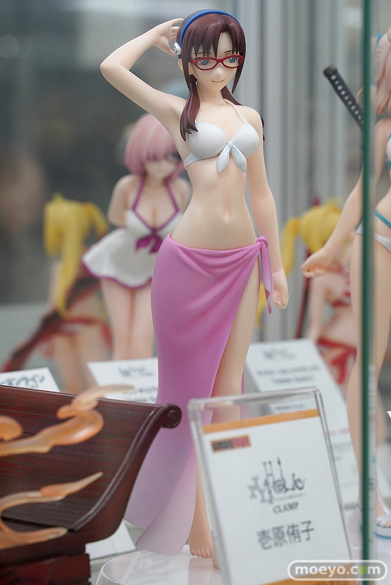 アワートレジャー ヱヴァンゲリヲン新劇場版 真希波・マリ・イラストリアス[Summer Queens] 桜坂美紀 佐野理行 フィギュア あみあみ 02