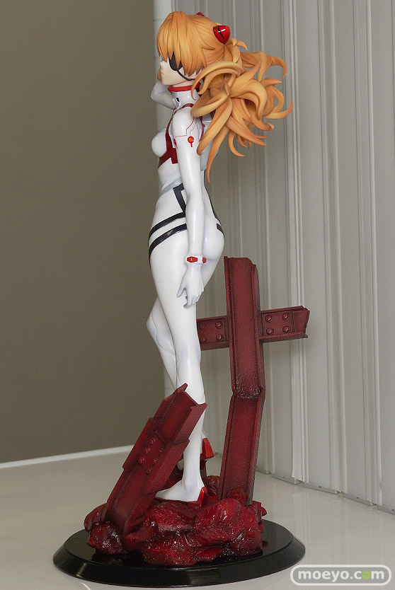 リボルブ シン・エヴァンゲリオン劇場版 式波・アスカ・ラングレー [ラストミッション] のぶた かわも フィギュア 第14回カフェレオキャラクターコンベンション 04