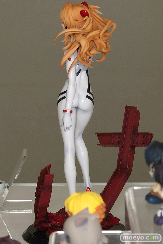 リボルブ シン・エヴァンゲリオン劇場版 式波・アスカ・ラングレー [ラストミッション] のぶた かわも フィギュア 第14回カフェレオキャラクターコンベンション 05