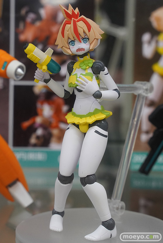 秋葉原の新作フィギュア展示の様子 あみあみ 09