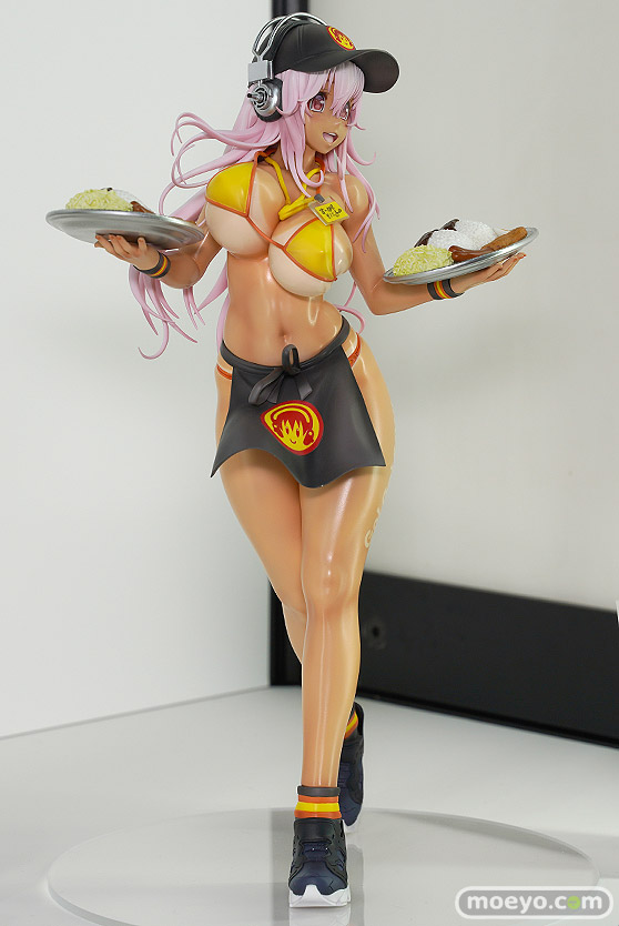 マックスファクトリー すーぱーそに子 ビキニウェイトレスVer. グリズリーパンダ 彩部一路 フィギュア ワンホビ33 03