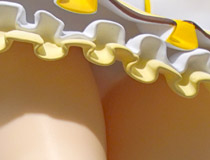 2021年9月発売予定！コトブキヤ新作美少女フィギュア「ガールズ＆パンツァー 最終章 西住みほ ココスチアリーダーver.」彩色サンプルがアキバで展示！