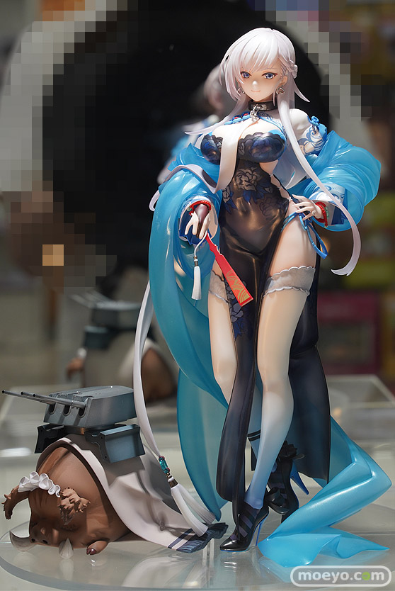 アルター アズールレーン ベルファスト 彩雲の薔薇Ver. 柳生敏之 星名詠美 フィギュア あみあみ 01