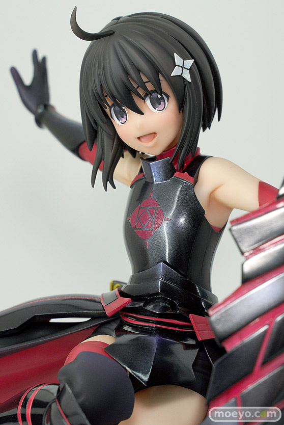 キャラアニ CAworks 痛いのは嫌なので防御力に極振りしたいと思います。 メイプル 黒薔薇ノ鎧ver. ヤシャカズ タケ CAworks フィギュア ワンホビ33 04