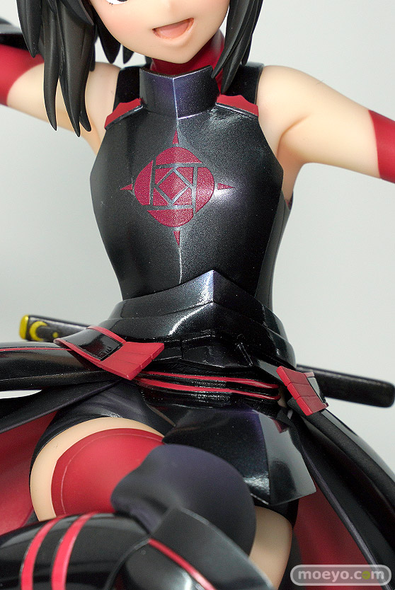 キャラアニ CAworks 痛いのは嫌なので防御力に極振りしたいと思います。 メイプル 黒薔薇ノ鎧ver. ヤシャカズ タケ CAworks フィギュア ワンホビ33 06