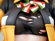 ファット・カンパニー新作美少女フィギュア「ドールズフロントライン S.A.T.8 重傷Ver.」彩色サンプルがアキバで展示！