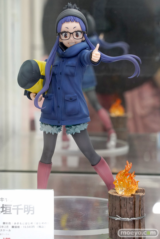 秋葉原の新作フィギュア展示の様子 あみあみ フィギュア 01