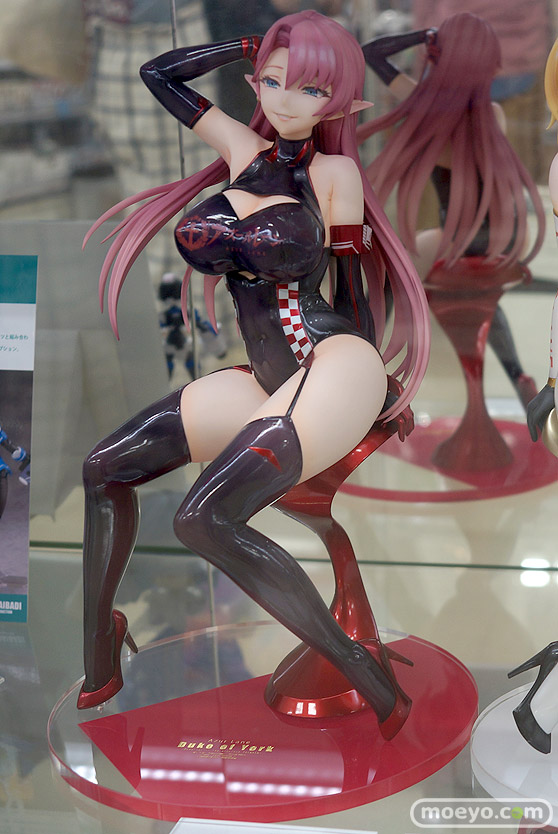 秋葉原の新作フィギュア展示の様子 2021年9月4日 09