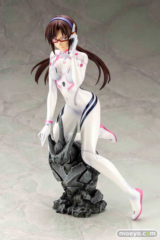 コトブキヤ シン・エヴァンゲリオン劇場版 真希波・マリ・イラストリアス 深々度ダイブ用耐圧試作プラグスーツver.  フィギュア みしま 西丸芳弘 01