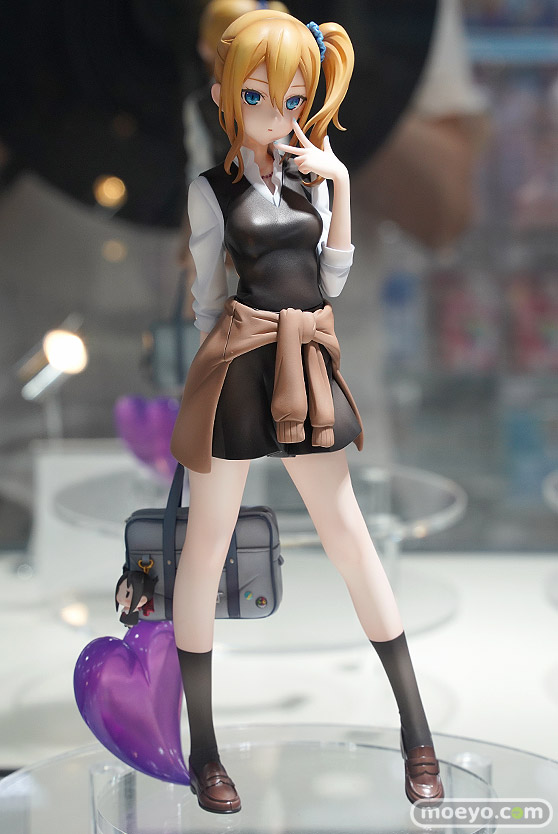 秋葉原の新作フィギュア展示の様子 2021年10月9日 07