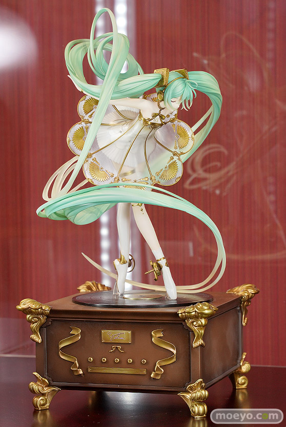 グッドスマイルカンパニー 初音ミクシンフォニー 5th Anniversary Ver. フィギュア ワンホビ34  杉健司 02