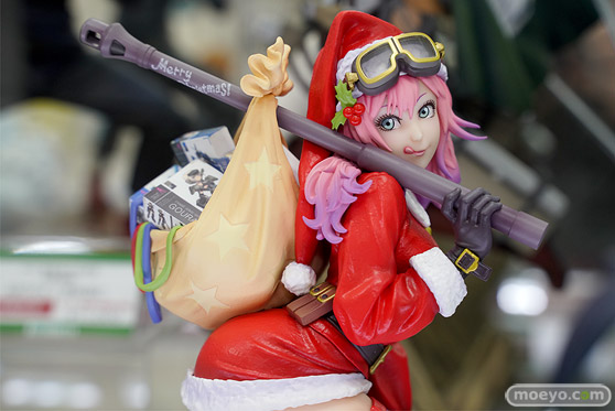 秋葉原の新作フィギュア展示の様子 2021年11月7日 07