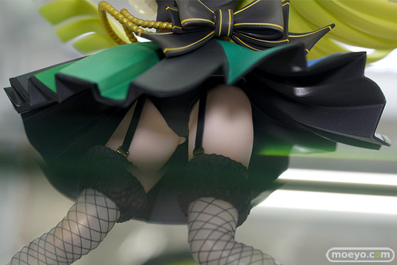 秋葉原の新作フィギュア展示の様子 2021年11月7日 17