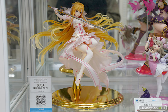 秋葉原の新作フィギュア展示の様子 2021年11月7日 19