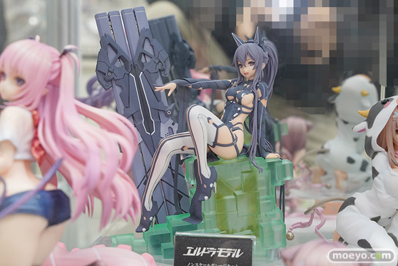 秋葉原の新作フィギュア展示の様子 2021年11月27日 12