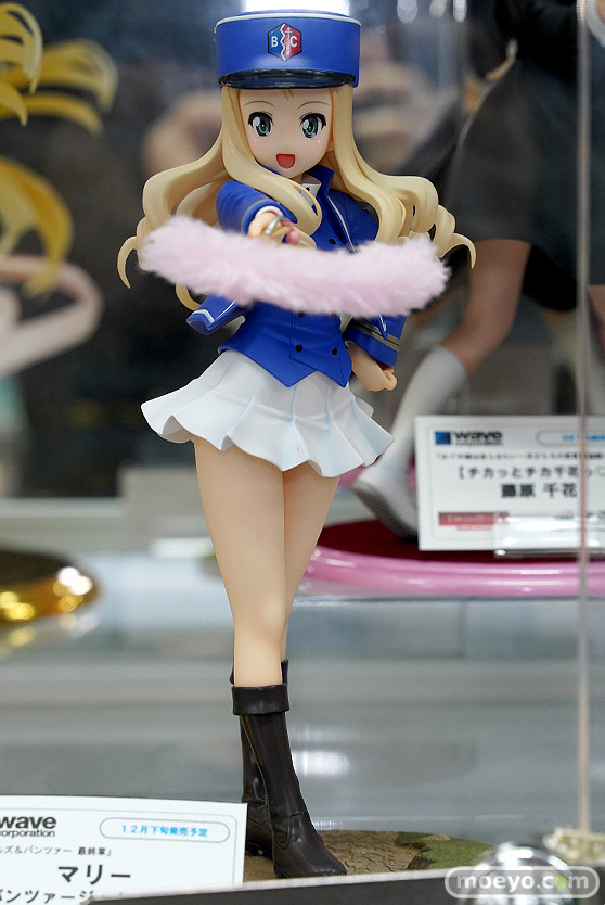 秋葉原の新作展示の様子 2021年12月4日 16