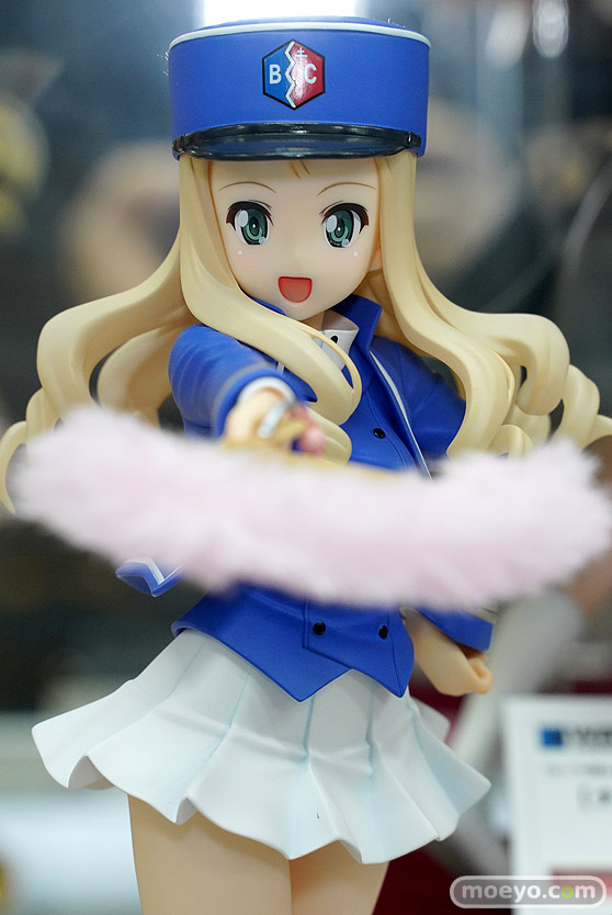 秋葉原の新作展示の様子 2021年12月4日 17