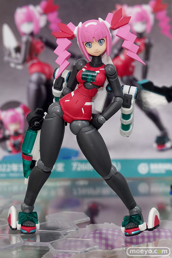 秋葉原の新作展示の様子 2021年12月4日 20