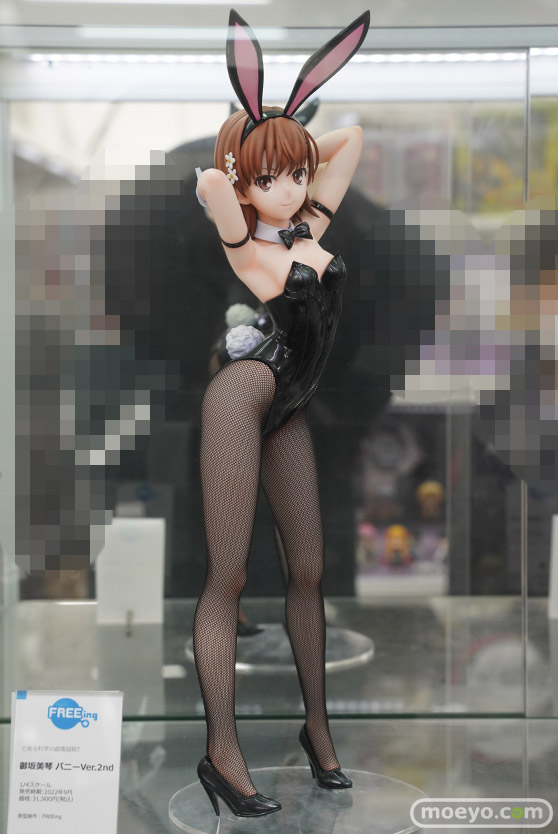 秋葉原の新作フィギュア展示の様子 あみあみ 01