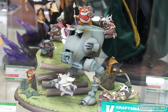 秋葉原の新作フィギュア展示の様子 あみあみ 09