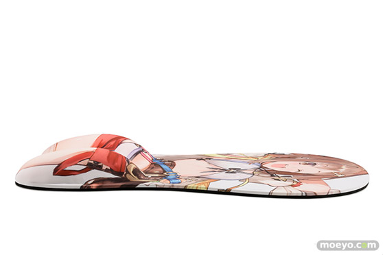 ホビージャパン ライザのアトリエ ～常闇の女王と秘密の隠れ家～ ライザ等身大立体太ももマウスパッド 05