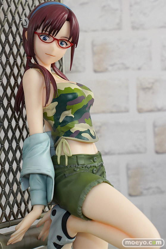 秋葉原の新作美少女フィギュア展示の様子 ボークス 2021年12月25日 18