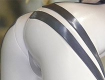 コトブキヤ新作美少女フィギュア「シン・エヴァンゲリオン劇場版 式波･アスカ･ラングレー ～深々度ダイブ用耐圧試作プラグスーツver.～」彩色サンプルがアキバで展示！