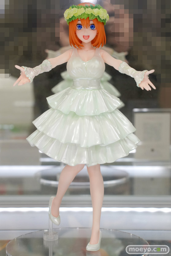 あみあみ×AMAKUNI 五等分の花嫁∬ 中野四葉 ウェディングVer. フィギュア あみあみ 01