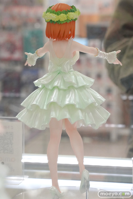 あみあみ×AMAKUNI 五等分の花嫁∬ 中野四葉 ウェディングVer. フィギュア あみあみ 03