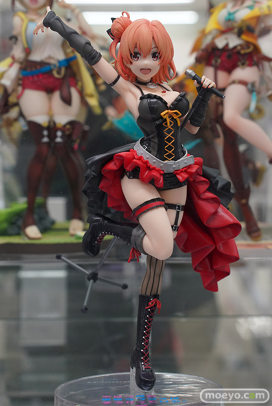 秋葉原の新作フィギュア展示の様子 あみあみ  10