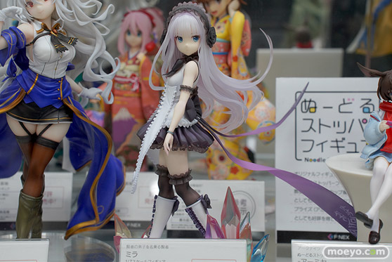 秋葉原の新作フィギュア展示の様子 あみあみ  14