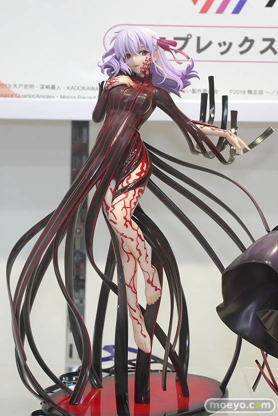 秋葉原の新作フィギュア展示の様子 あみあみ アニプレックス 07