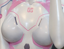 今月発売予定！コトブキヤ「シン・エヴァンゲリオン劇場版 真希波・マリ・イラストリアス 深々度ダイブ用耐圧試作プラグスーツver.」彩色サンプルがアキバで展示！