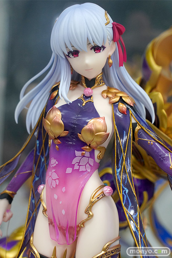 秋葉原の新作フィギュア展示の様子 あみあみ 02